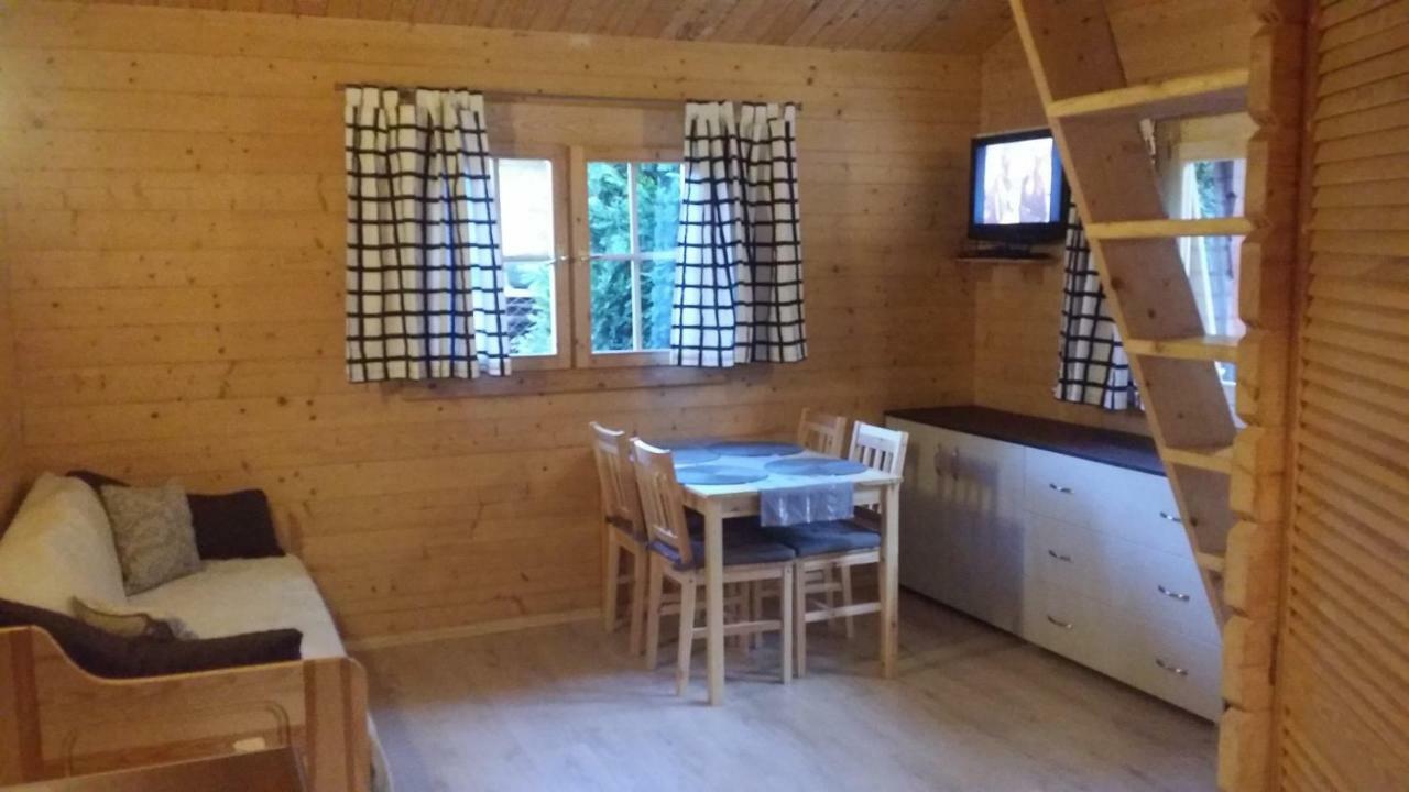 Zacisze Domki Letniskowe Karsibor Swinoujscie Exterior photo